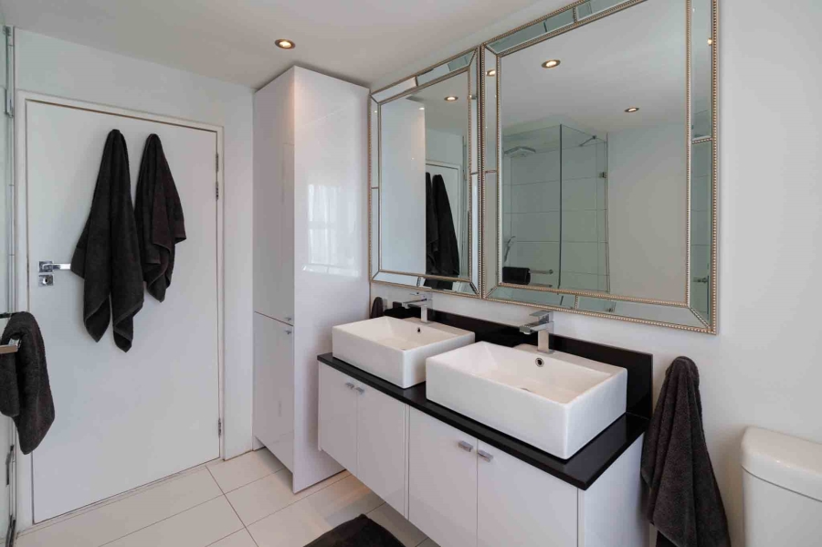 To Let 2 Bedroom Property for Rent in Tamboerskloof Western Cape